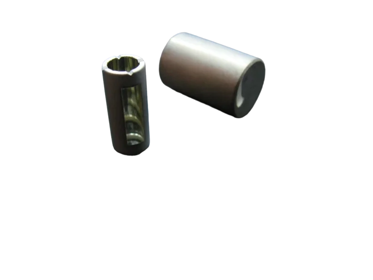 Reflectors and flow tubes, filters for laser cavity
